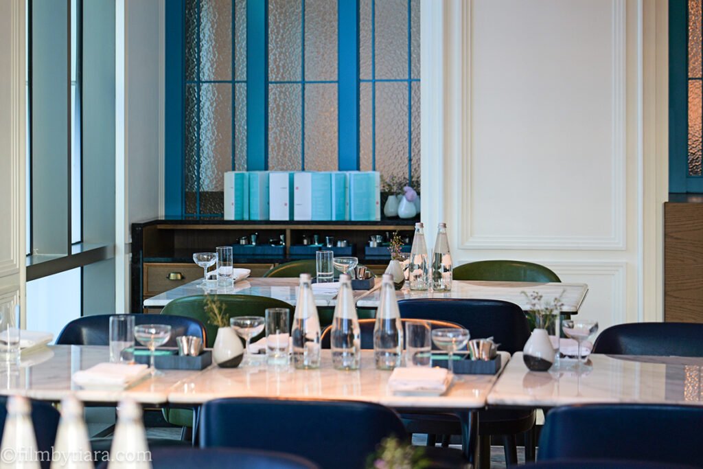 Table setting at La Palette Paris restaurant, Le Meridien Seoul Myeongdong